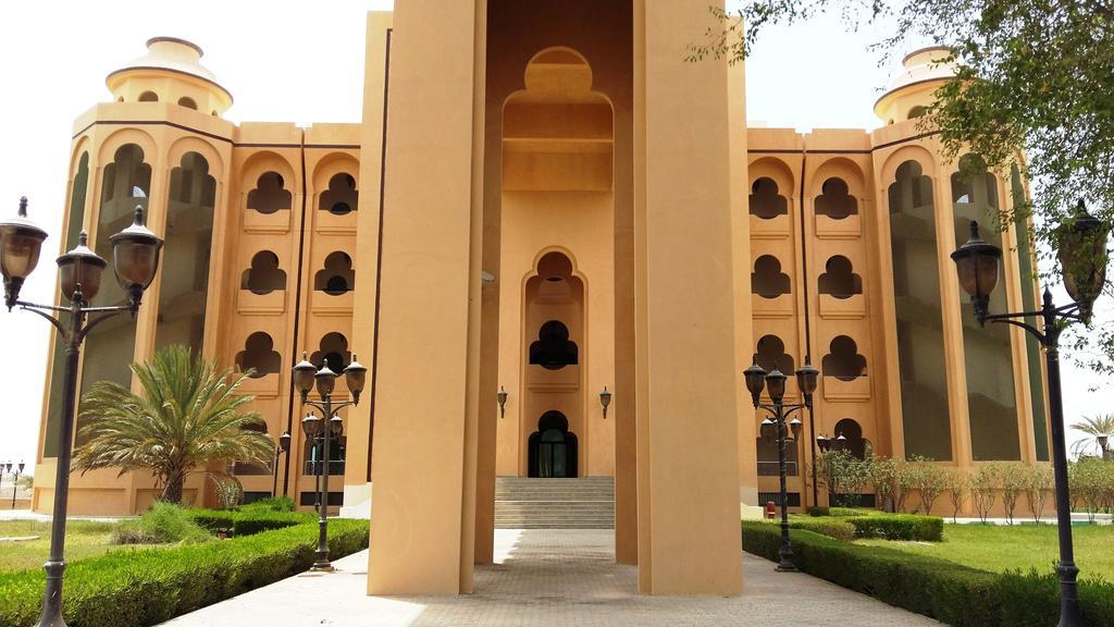 Cassells Ghantoot Hotel & Resort Exteriör bild