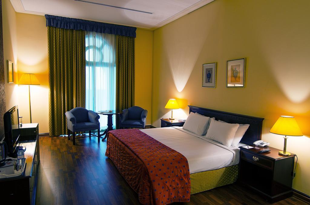 Cassells Ghantoot Hotel & Resort Exteriör bild