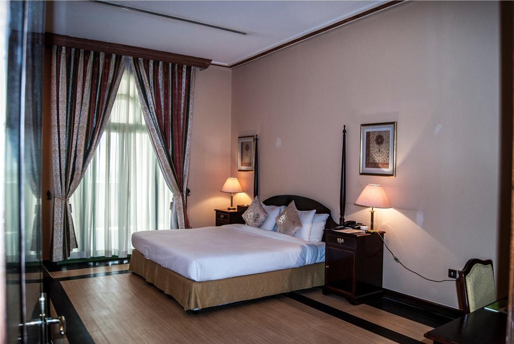 Cassells Ghantoot Hotel & Resort Rum bild